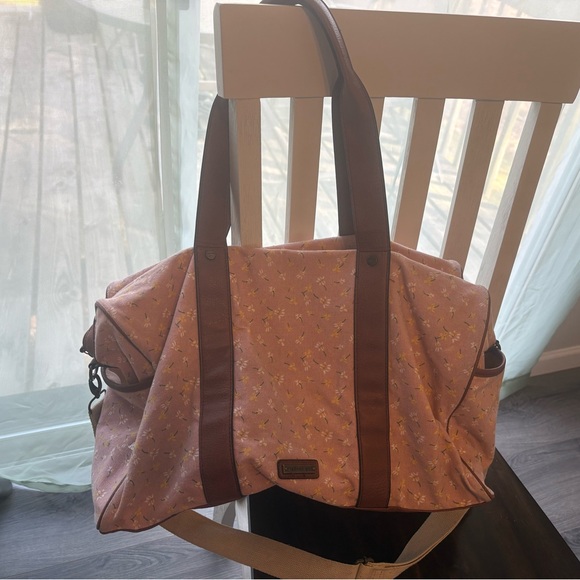 Madden Girl overnight or weekend bag - Picture 1 of 3